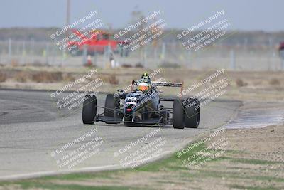 media/Oct-25-2025-CalClub SCCA (Sat) [[34c778dfbe]]/Group 3/Qualifying/